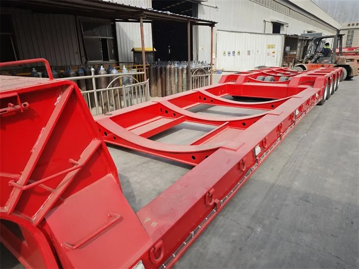4 Line 8 Axle Low Flatbed Semi-trailer